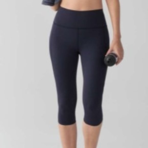 Lululemon Pace Perfect Crop 17" - Picture 4 of 5